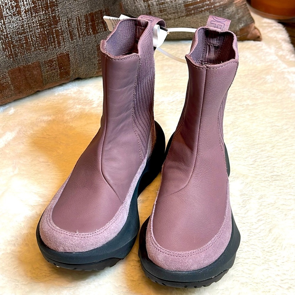 The North Face Women's Pink Boots size 5
